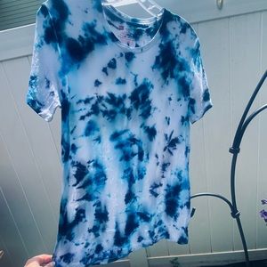 Tye dye tshirt